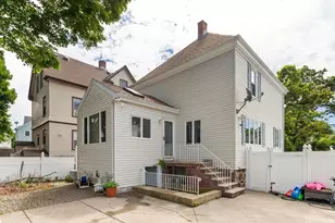 11 Jackson St, Saugus, MA 01906 - Photo 29