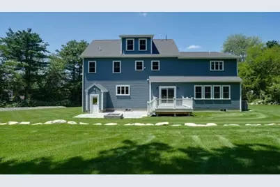121 Lexington St, Burlington, MA 01803 - Photo 7