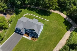 121 Lexington St, Burlington, MA 01803 - Photo 37