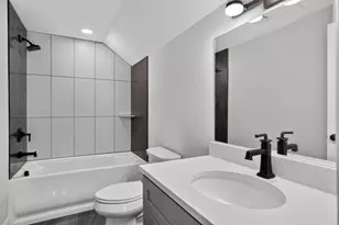 121 Lexington St, Burlington, MA 01803 - Photo 31