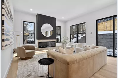 82-84 East Side Pkwy #82, Newton, MA 02458 - Photo 3