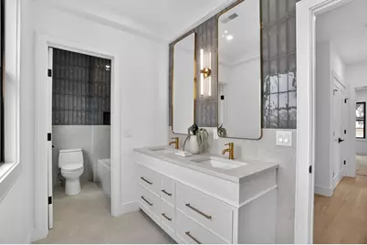 82-84 East Side Pkwy #82, Newton, MA 02458 - Photo 23