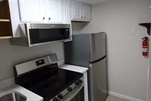 997 Broadway, Raynham, MA 02767 - Photo 3