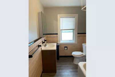 15 Nichols Ave #2, Watertown, MA 02472 - Photo 11