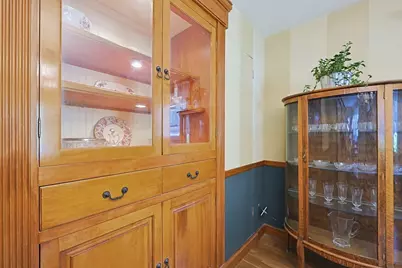 11 Bright St, Waltham, MA 02453 - Photo 9