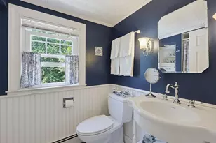 11 Bright St, Waltham, MA 02453 - Photo 23