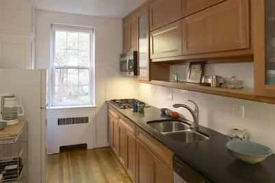 12 Ware #34, Cambridge, MA 02138 - Photo 5