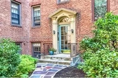 12 Ware #34, Cambridge, MA 02138 - Photo 1