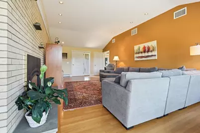 54 Sawmill Plain Rd, Deerfield, MA 01373 - Photo 7
