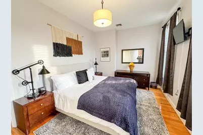 7 Harvard Sq #3B, Brookline, MA 02446 - Photo 5
