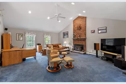 34 Arrowwood St, Methuen, MA 01844 - Photo 11