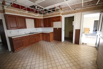 981 Main Street, Leicester, MA 01524 - Photo 5