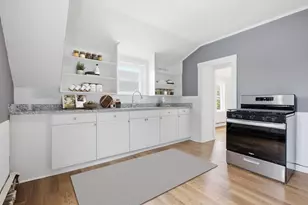 34 Danforth St, Fall River, MA 02720 - Photo 3