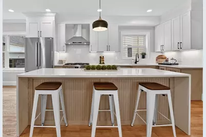 29-1 Prichard Ave #1, Somerville, MA 02144 - Photo 1