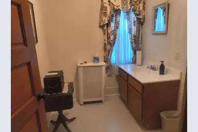 27 Russell Rd, Huntington, MA 01050 - Photo 19