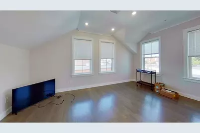 79 Linden St. #4, Boston, MA 02134 - Photo 5