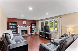 24 Saddle Dr, Bridgewater, MA 02324 - Photo 23