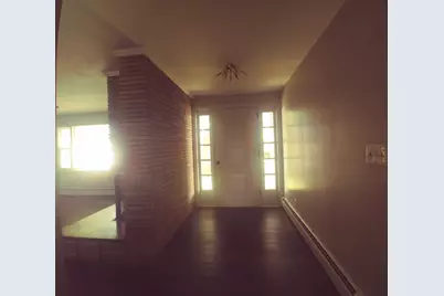 68 Dayton St, Springfield, MA 01118 - Photo 3