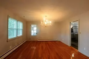 68 Dayton St, Springfield, MA 01118 - Photo 9
