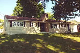 68 Dayton St, Springfield, MA 01118 - Photo 3