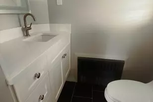 68 Dayton St, Springfield, MA 01118 - Photo 19