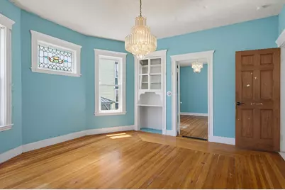 23 Santuit St, Boston, MA 02124 - Photo 7
