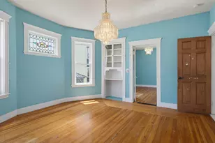 23 Santuit St, Boston, MA 02124 - Photo 7