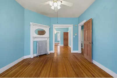 23 Santuit St, Boston, MA 02124 - Photo 5