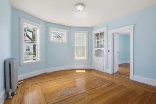 23 Santuit St, Boston, MA 02124 - Photo 17