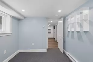 6 Findlay St, Wakefield, MA 01880 - Photo 25