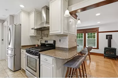 6 Findlay Street, Wakefield, MA 01880 - Photo 13