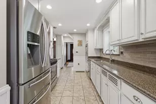 6 Findlay St, Wakefield, MA 01880 - Photo 15