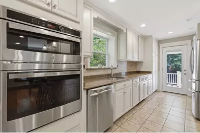 6 Findlay Street, Wakefield, MA 01880 - Photo 17