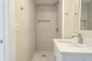 293 Fayette St, Quincy, MA 02170 - Photo 5