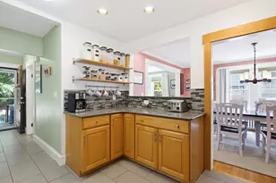 26 Grover Rd, Medford, MA 02155 - Photo 9