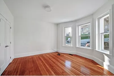 305 Medford St #2, Somerville, MA 02143 - Photo 3