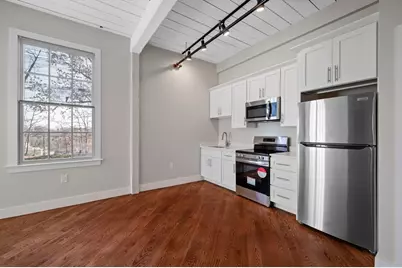 34 Tremaine St #5, Leominster, MA 01453 - Photo 1