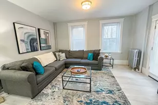 636 Washington St, Brookline, MA 02446 - Photo 3