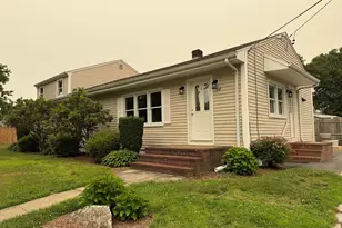 40 Wamsutta Ave, Acushnet, MA 02743 - Photo 3