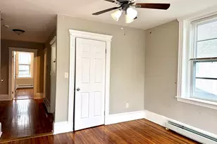 124 Green, Lynn, MA 01902 - Photo 3