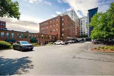 170 Oxford St #403, Lynn, MA 01901 - Photo 3