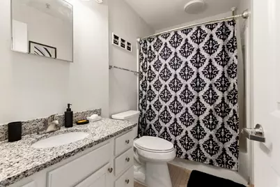 170 Oxford St #403, Lynn, MA 01901 - Photo 11