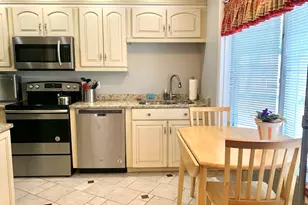 2104 Pheasant Creek Ln, Peabody, MA 01960 - Photo 3