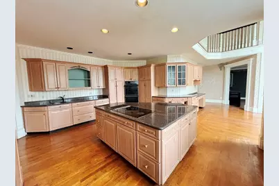 32 Solomon Pierce Road, Lexington, MA 02421 - Photo 13