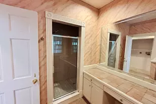 32 Solomon Pierce Rd, Lexington, MA 02421 - Photo 15