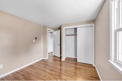 99 Lakevilla Ave, Springfield, MA 01109 - Photo 21