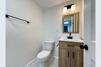 21 Main St #B, Foxboro, MA 02035 - Photo 11