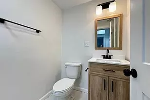 21 Main St, Foxboro, MA 02035 - Photo 11