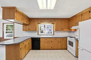 9 Cannon Rd, Woburn, MA 01801 - Photo 7