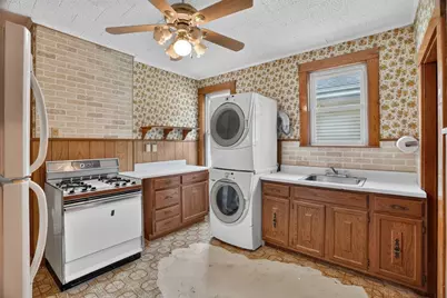 68 Raymond Ave, Somerville, MA 02144 - Photo 21